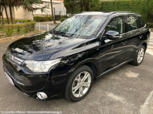 Mitsubishi OUTLANDER GT 3.0 AWD 2014/2015